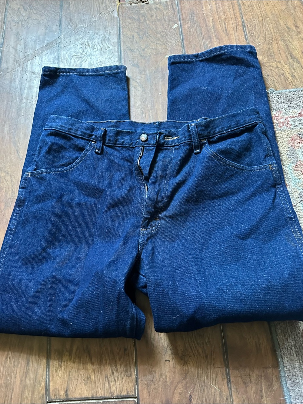 Rustler Men’s Dark Blue Bootcut Jeans